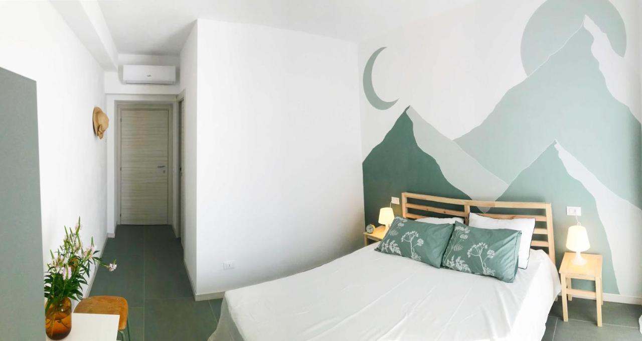 מנדלו דל לאריו Il Mallo Verde - Lake Como B&B מראה חיצוני תמונה
